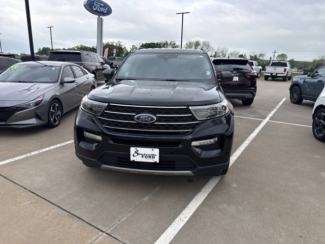 Certified 2023 Ford Explorer XLT w/ Equipment Group 202A AWD/4WD image 22