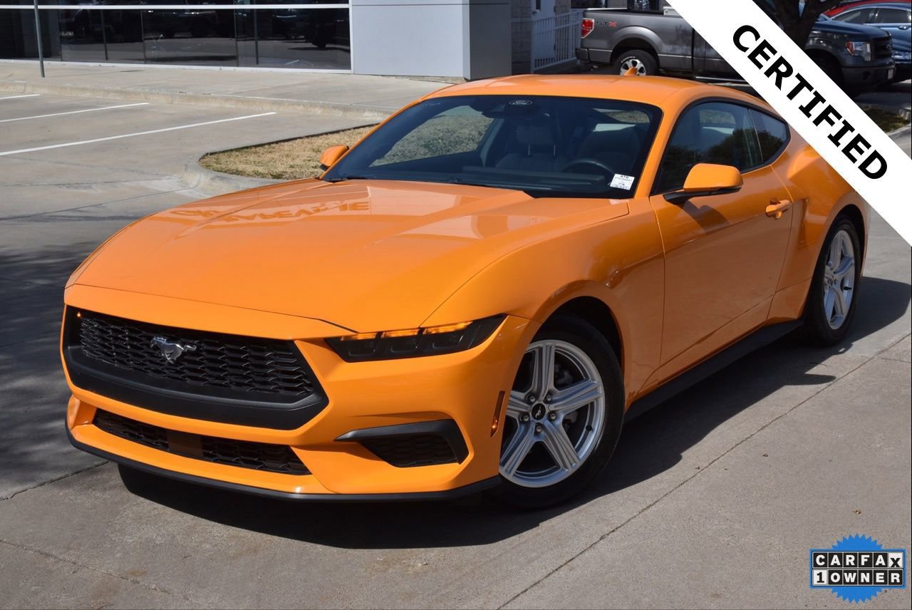 Certified 2026 Ford Mustang Premium image 3