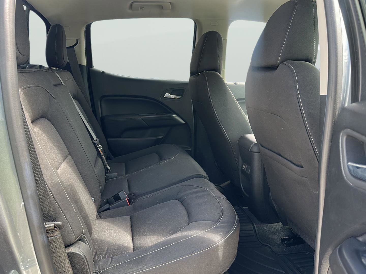 Used 2020 GMC Canyon SLE w/ Elevation Edition image 22