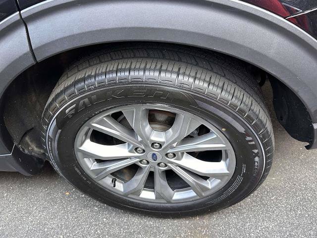 Certified 2023 Ford Explorer XLT w/ Equipment Group 202A AWD/4WD image 6