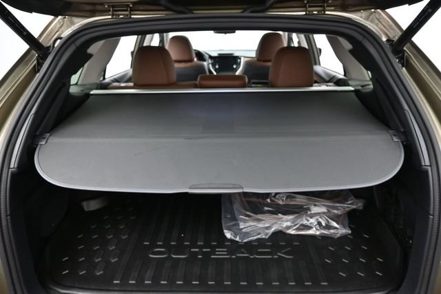 Used 2024 Subaru Outback Touring XT AWD/4WD image 36