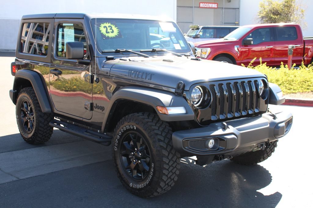 Used 2023 Jeep Wrangler Sport AWD/4WD image 11