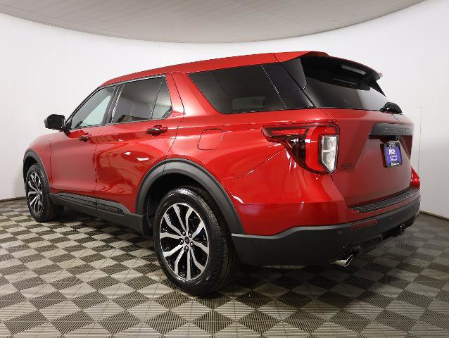 Certified 2022 Ford Explorer ST-Line w/ Class IV Trailer Tow Package AWD/4WD image 7
