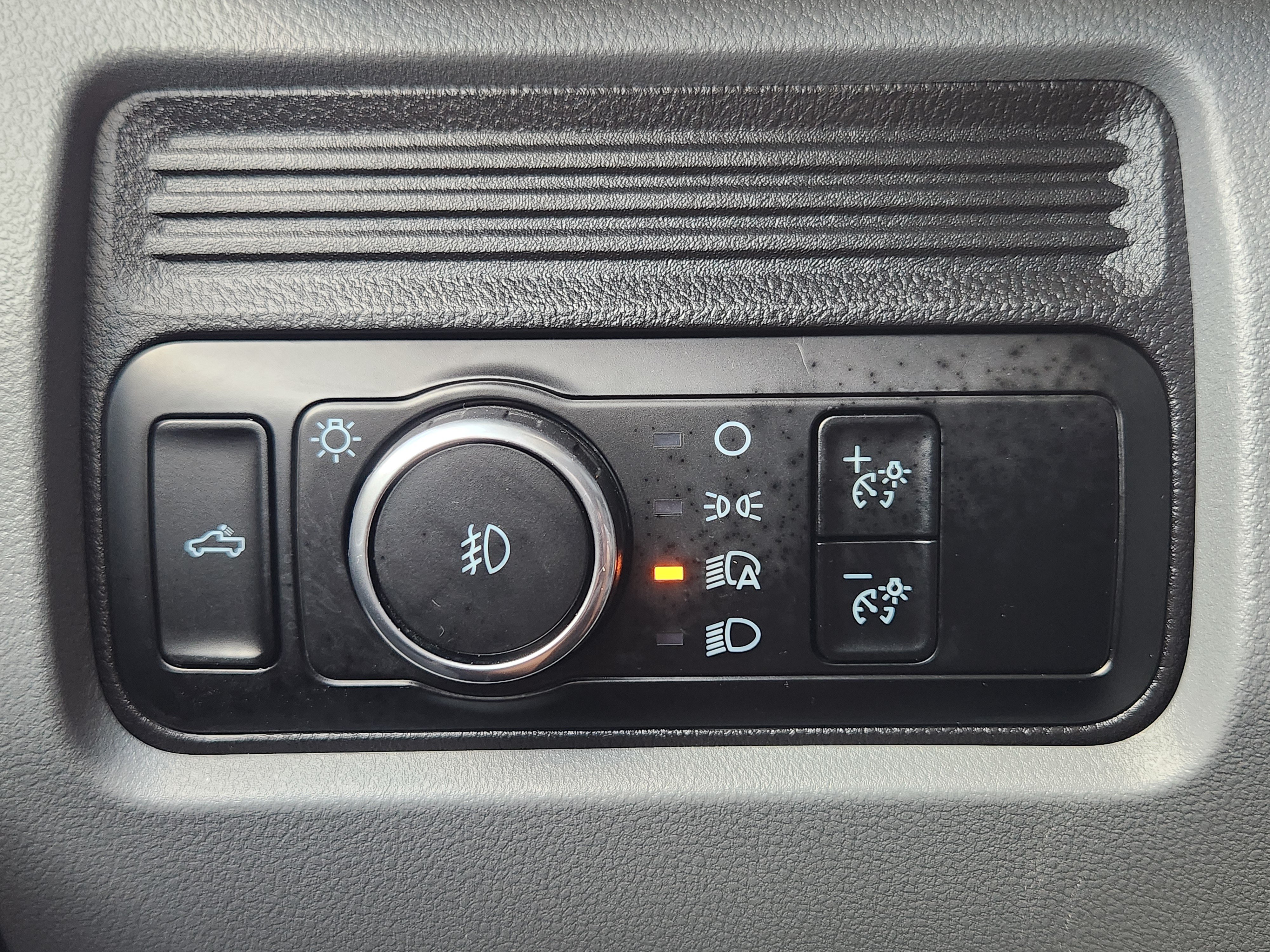 Certified 2025 Ford F250 XLT AWD/4WD image 16