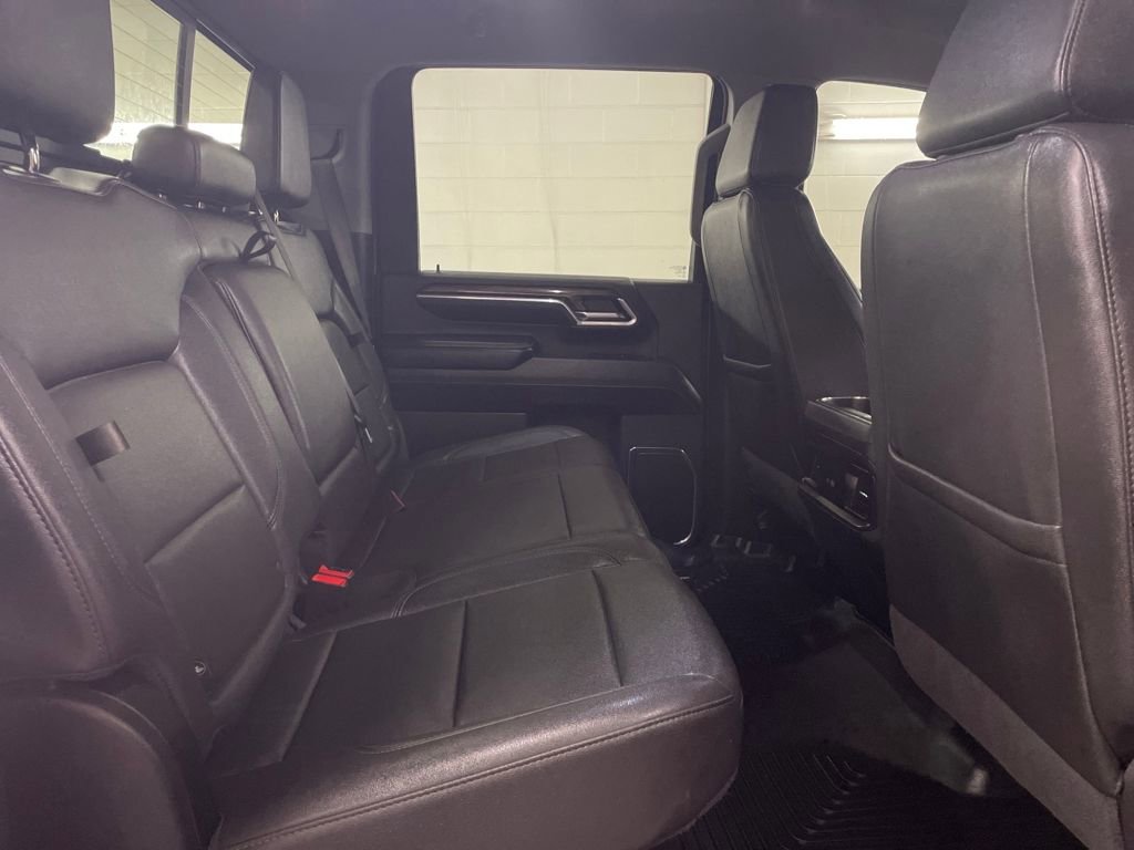 Used 2025 Chevrolet Silverado 2500 LT w/ Leather Package image 30