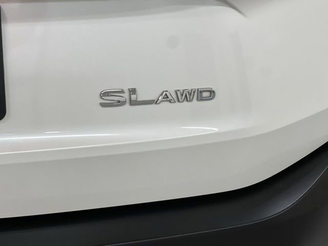 Used 2023 Nissan Rogue SL w/ SL Premium Package image 6