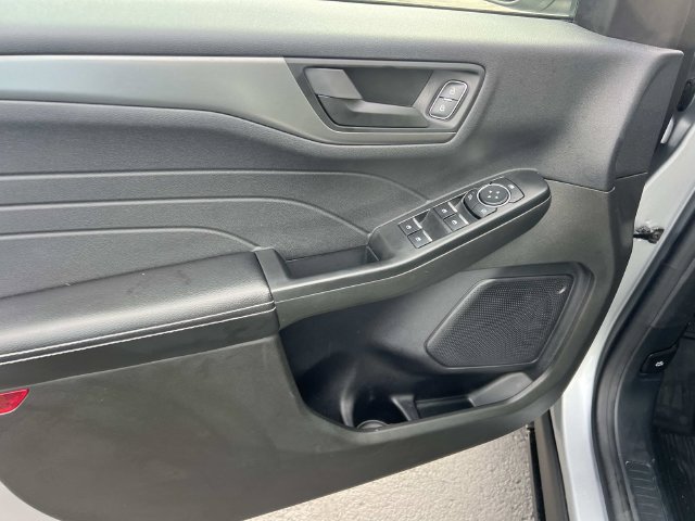 Certified 2023 Ford Escape Active AWD/4WD image 17