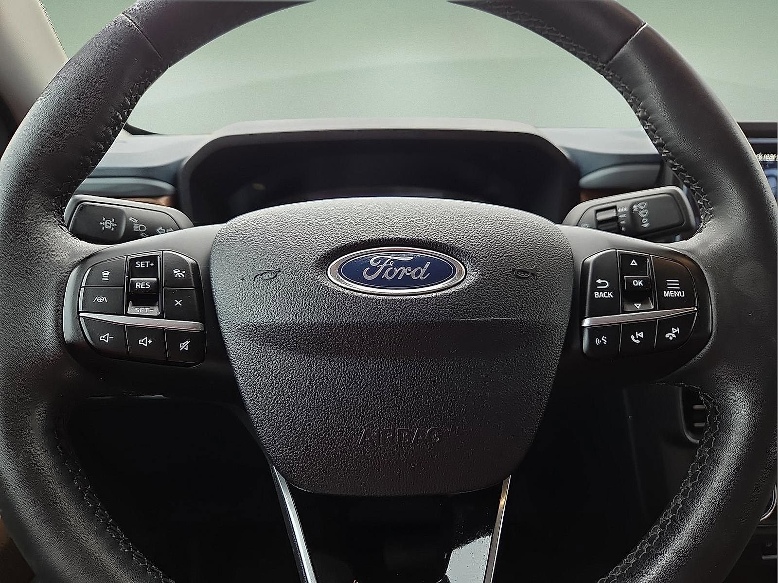 Certified 2024 Ford Maverick Lariat image 24