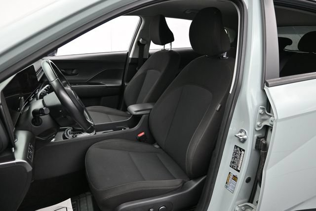 Used 2024 Hyundai Kona SEL FWD image 11