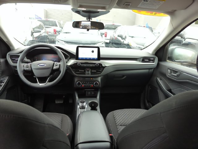 Certified 2024 Ford Escape Active AWD/4WD image 24