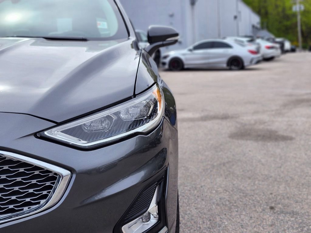 Certified 2020 Ford Fusion Titanium AWD/4WD image 10