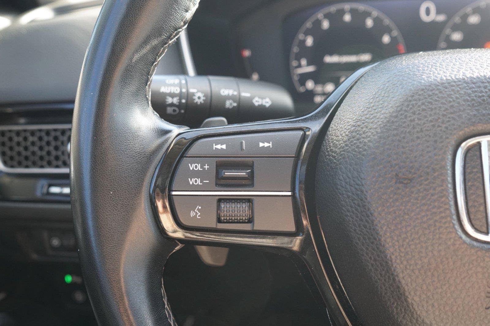 Used 2024 Honda Civic Touring image 16
