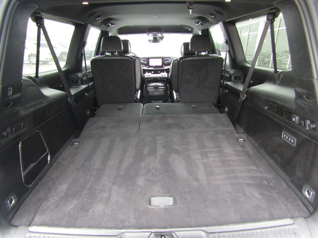 Used 2025 Jeep Wagoneer L Series II AWD/4WD image 39