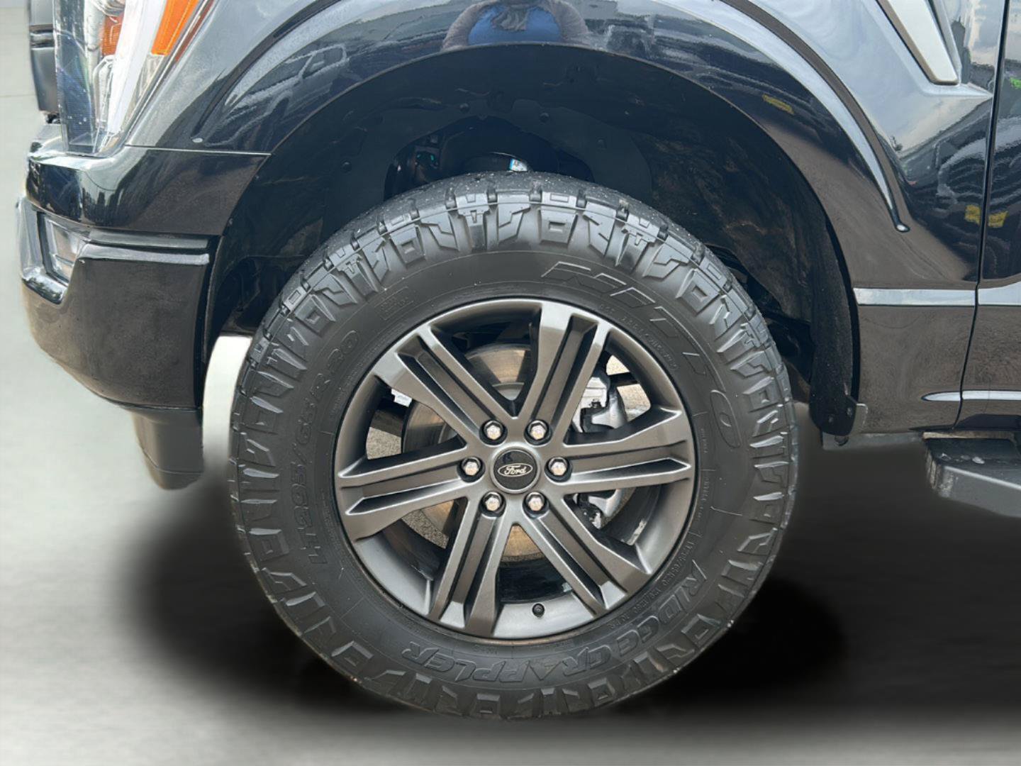 Certified 2022 Ford F150 Lariat AWD/4WD image 28