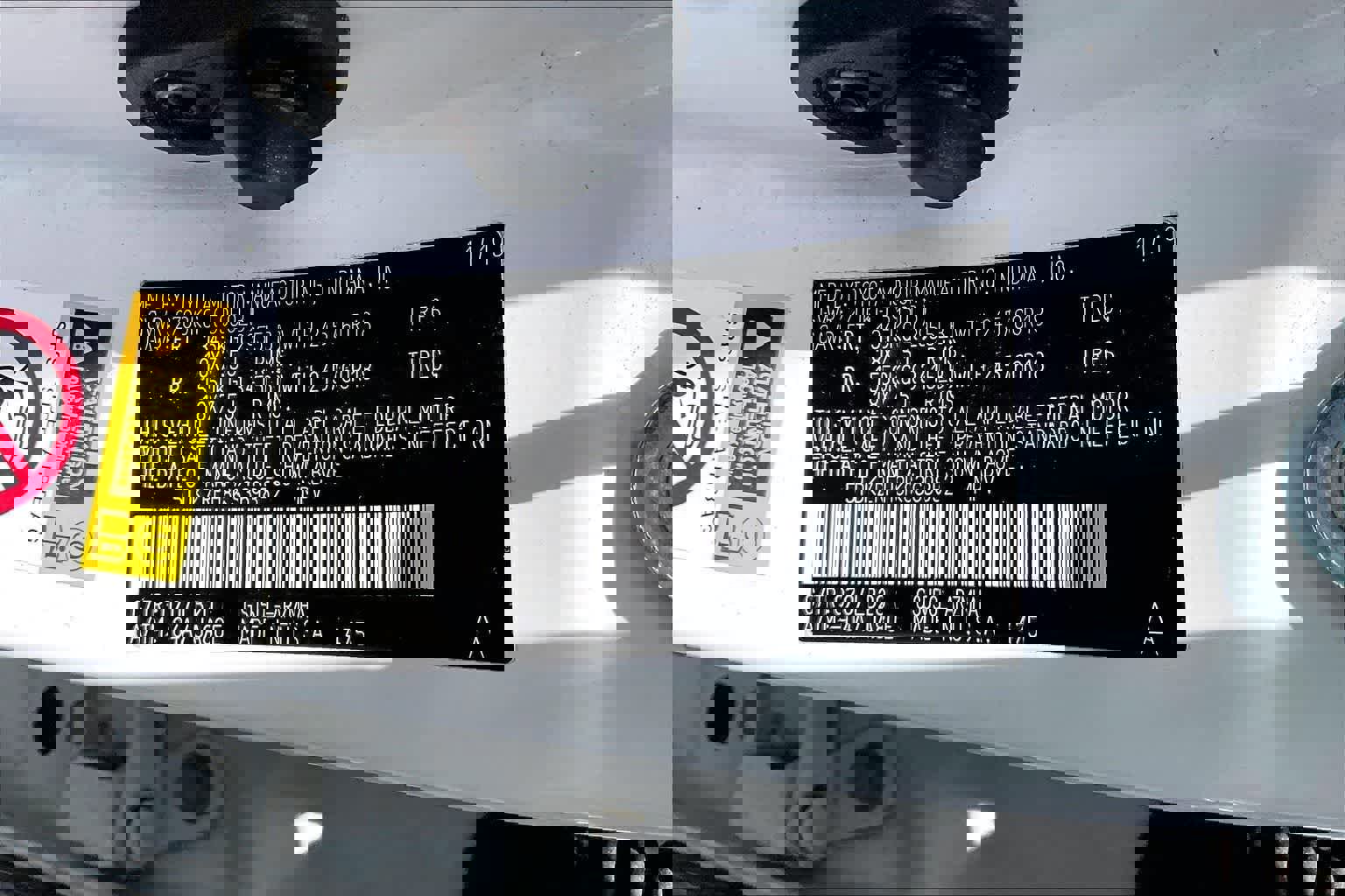 Used 2019 Toyota Highlander XLE FWD image 22