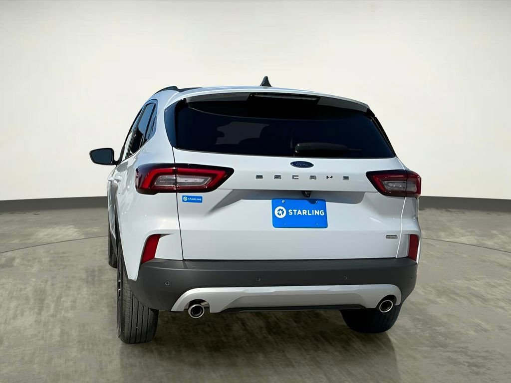 Certified 2026 Ford Escape Base image 6