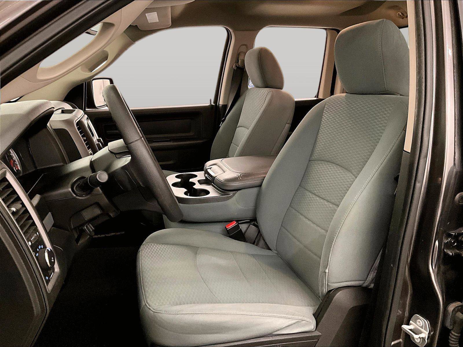 Used 2019 RAM 1500 Express AWD/4WD image 24