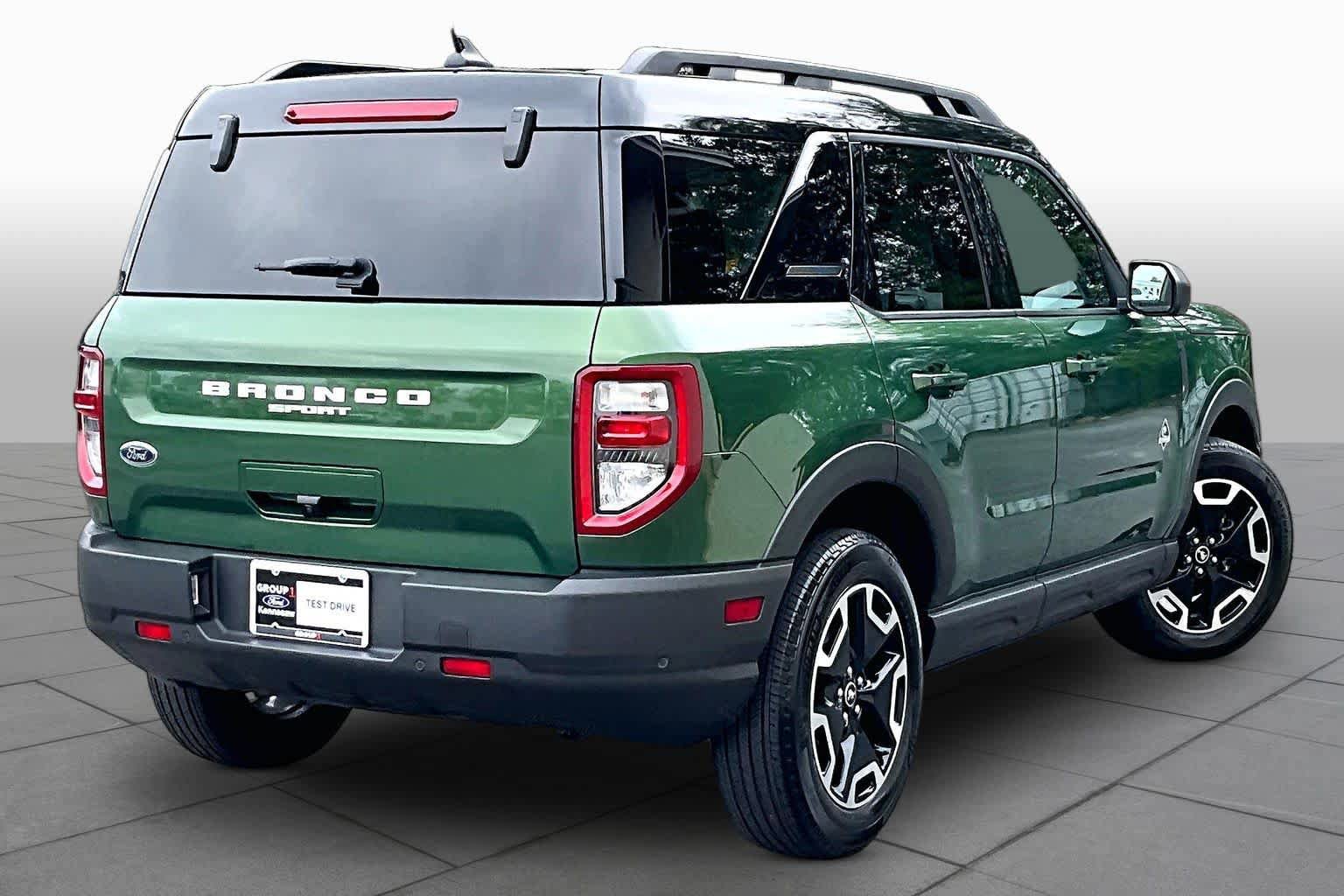 Certified 2024 Ford Bronco Sport Outer Banks AWD/4WD image 13
