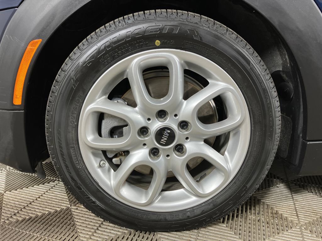 Used 2018 MINI Cooper S image 14