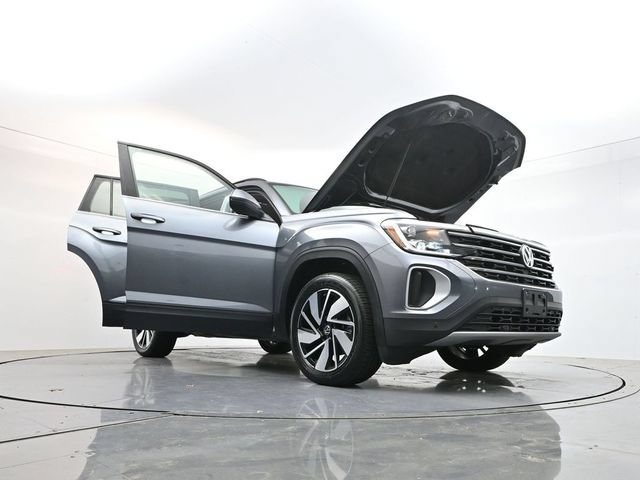 Used 2024 Volkswagen Atlas SE AWD/4WD image 39