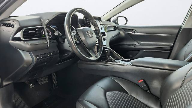 Used 2024 Toyota Camry SE FWD image 9