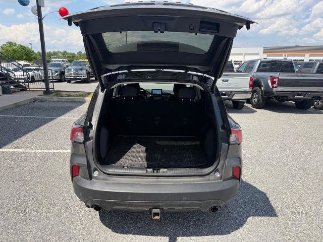 Certified 2022 Ford Escape SEL w/ SEL Stealth AWD Package image 9