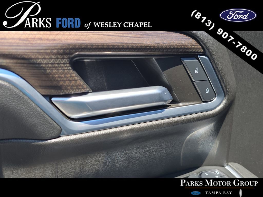 Used 2024 Chevrolet Silverado 1500 RST AWD/4WD image 16