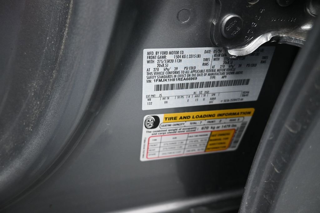 Certified 2024 Ford Expedition Max XLT RWD image 20