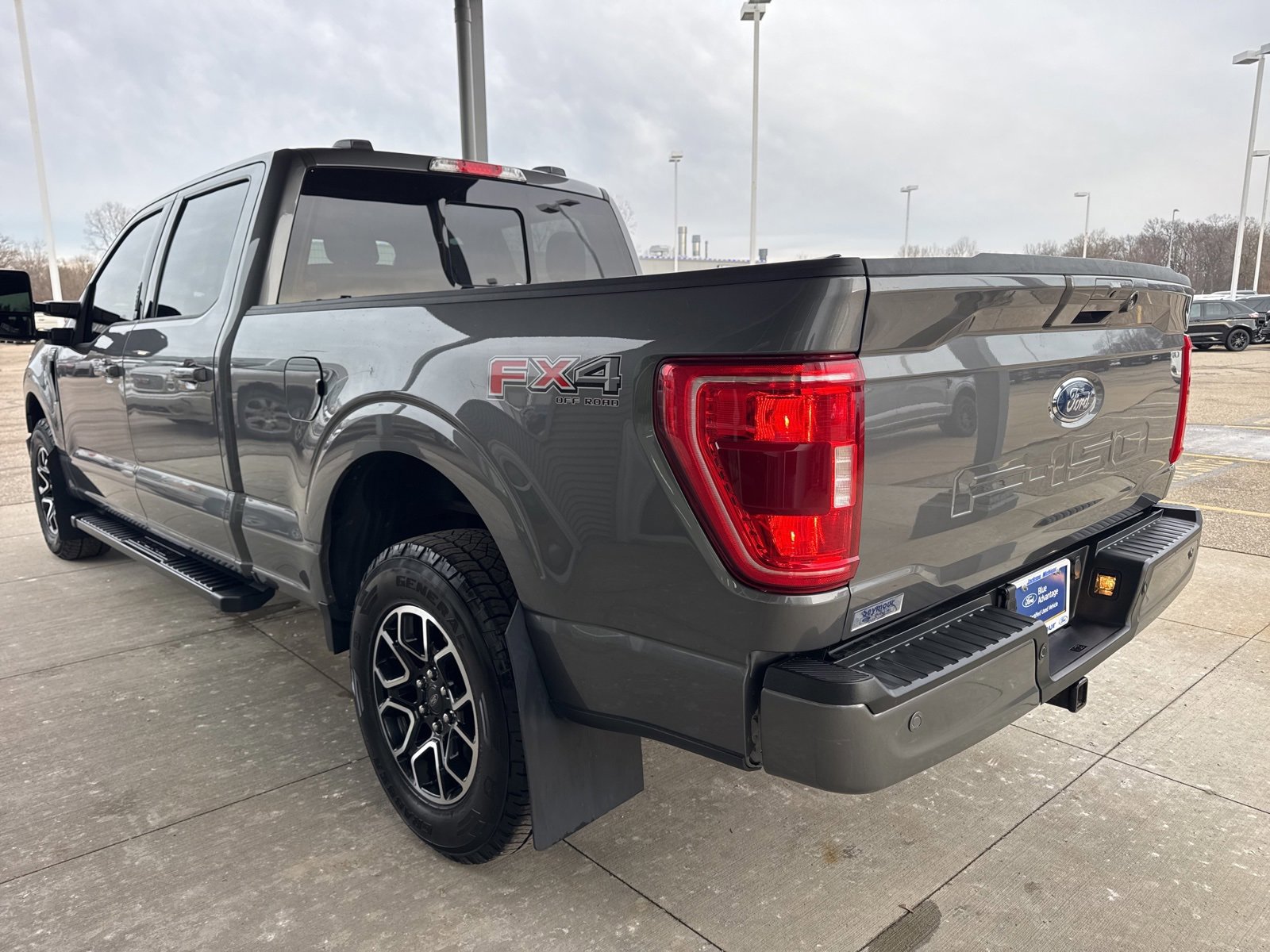 Certified 2022 Ford F150 XLT w/ Equipment Group 302A High image 6