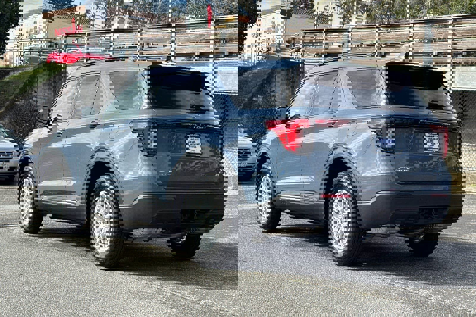 Certified 2025 Ford Explorer Active image 6