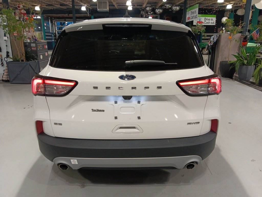 Certified 2022 Ford Escape SE w/ Convenience Package image 4