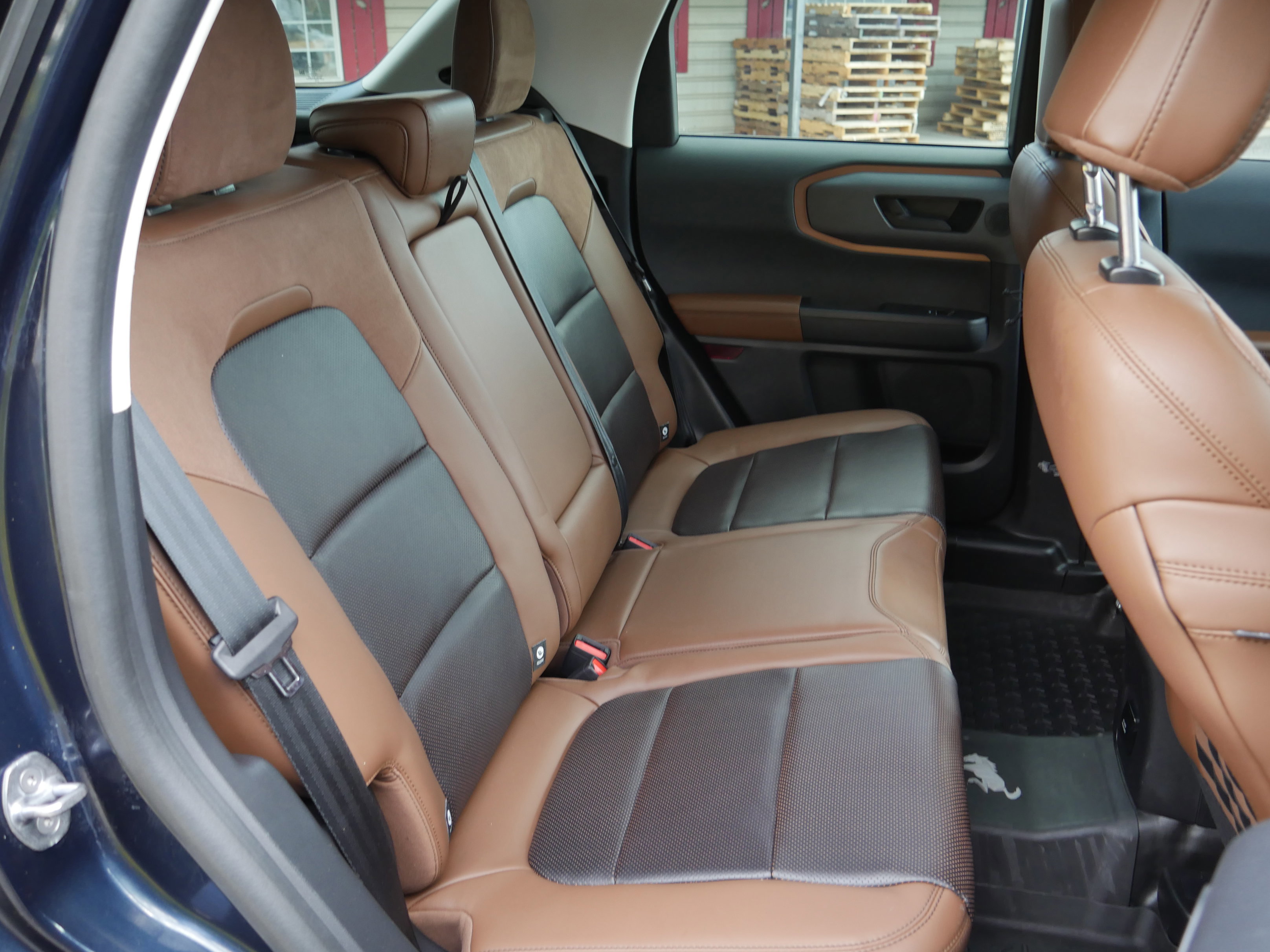 Certified 2021 Ford Bronco Sport Badlands w/ Badlands Package AWD/4WD image 32