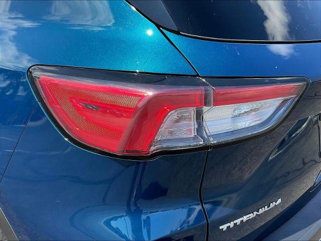 Certified 2020 Ford Escape Titanium AWD/4WD image 25