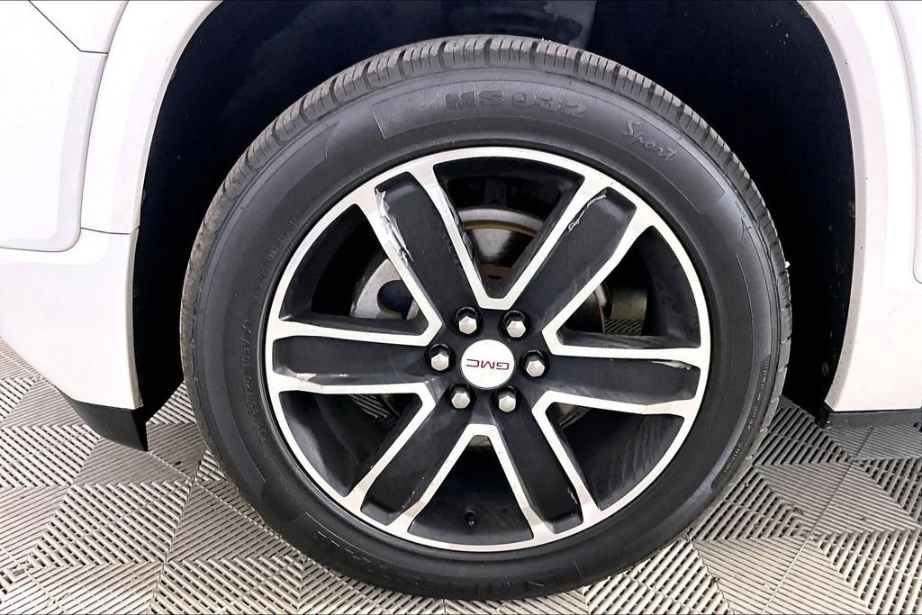 Used 2019 GMC Acadia Denali w/ Technology Package image 7