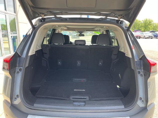 Used 2023 Nissan Rogue SL w/ SL Premium Package AWD/4WD image 14