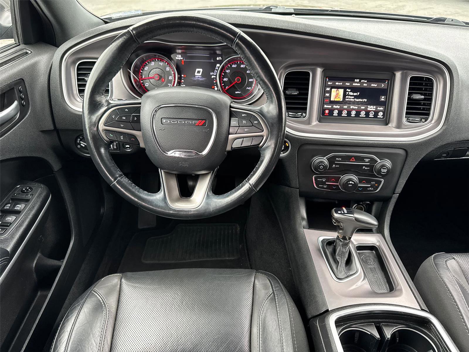 Used 2019 Dodge Charger SXT w/ Leather Interior Group image 22