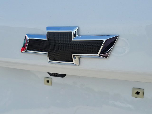 Used 2018 Chevrolet Equinox LT image 12