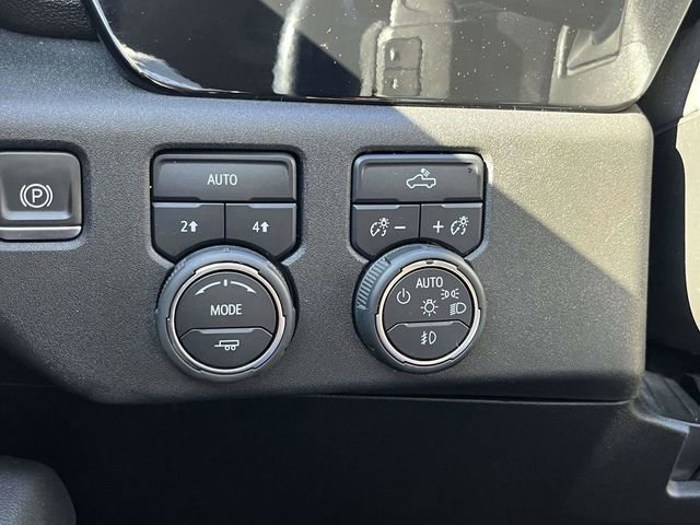 Used 2022 Chevrolet Silverado 1500 RST image 25