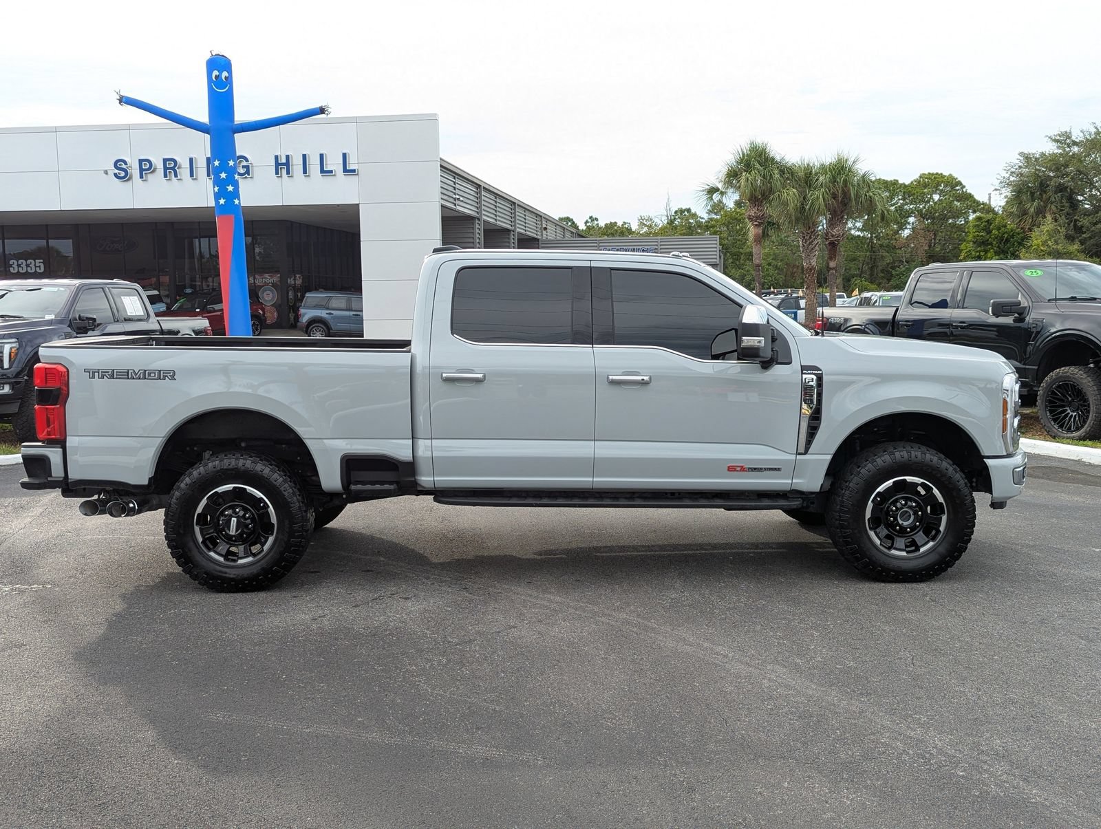 Certified 2026 Ford F250 Platinum w/ Platinum Plus Package AWD/4WD image 5
