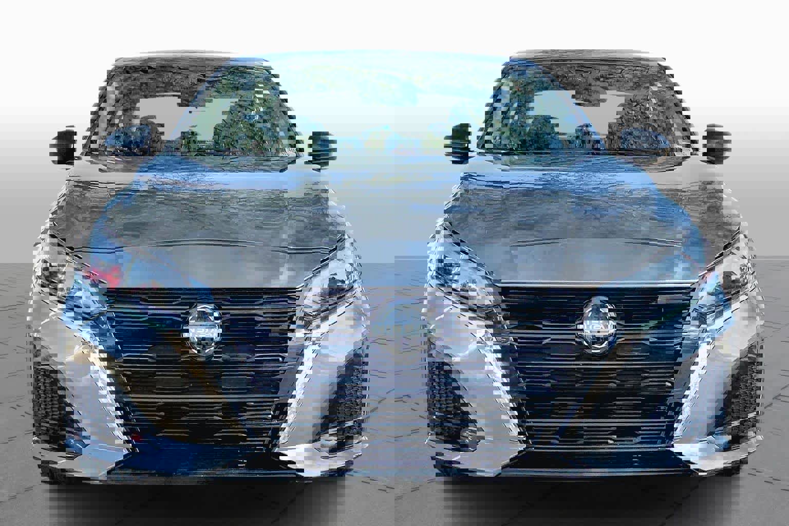 Used 2024 Nissan Altima 2.5 SV image 6