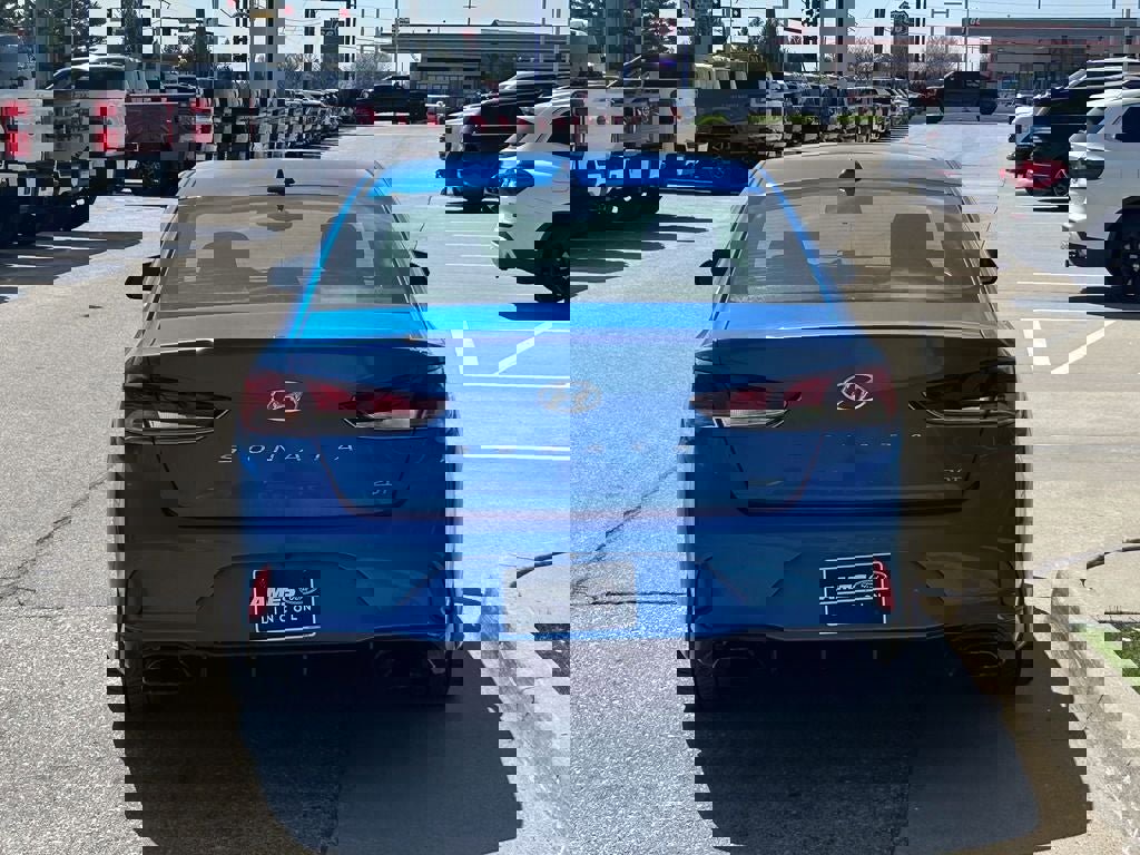 Used 2018 Hyundai Sonata Sport w/ Cargo Package FWD image 2