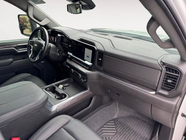 Used 2024 Chevrolet Silverado 2500 LTZ w/ LTZ Convenience Package AWD/4WD image 15