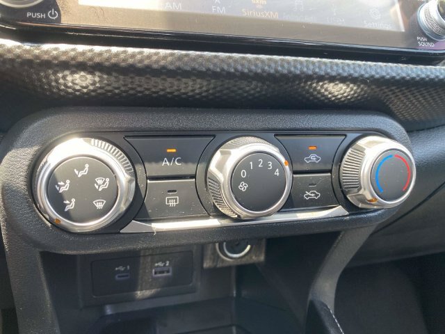Used 2024 Nissan Kicks SV FWD image 24