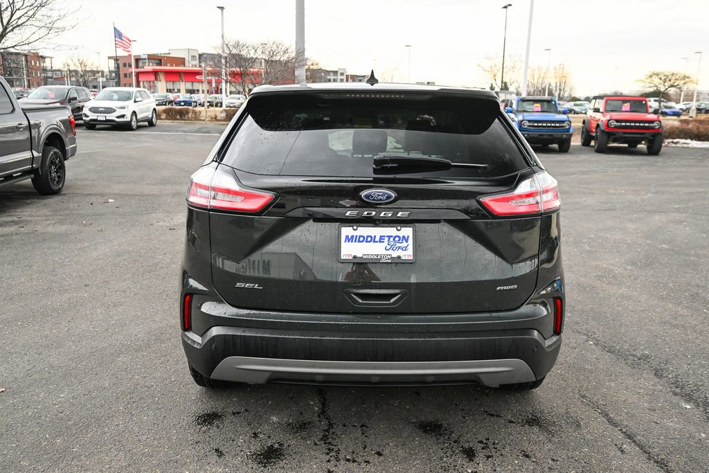 Certified 2024 Ford Edge SEL w/ Convenience Package image 7