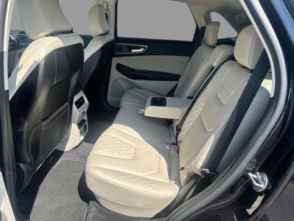 Certified 2024 Ford Edge Titanium w/ Titanium Elite Package AWD/4WD image 10