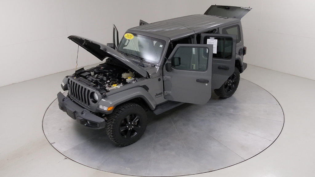 Used 2021 Jeep Wrangler Unlimited Sahara AWD/4WD image 55