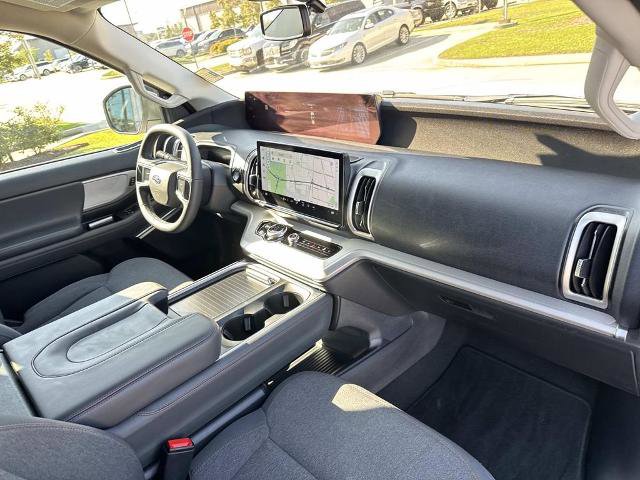 Certified 2025 Ford Expedition Max Active image 14