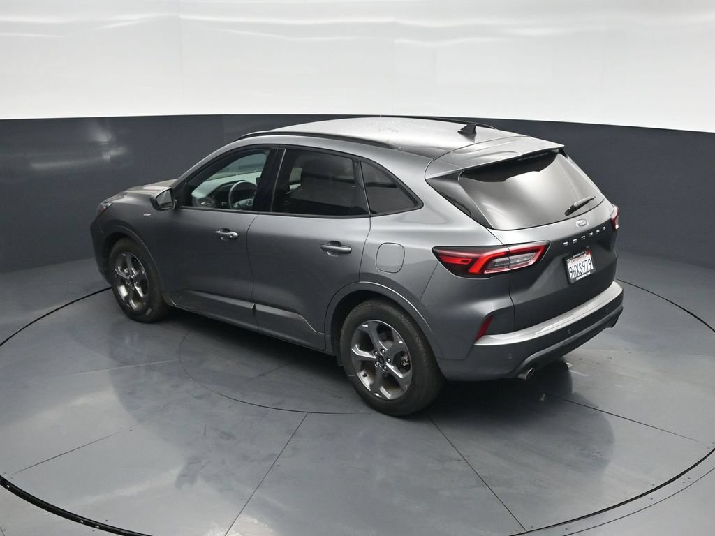 Certified 2023 Ford Escape ST-Line w/ Tech Pack #1 FWD image 41