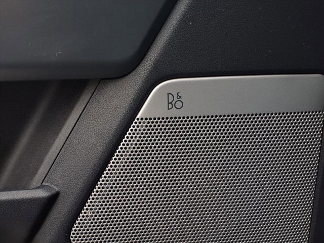 Certified 2023 Ford F150 Lariat w/ Equipment Group 502A High image 25