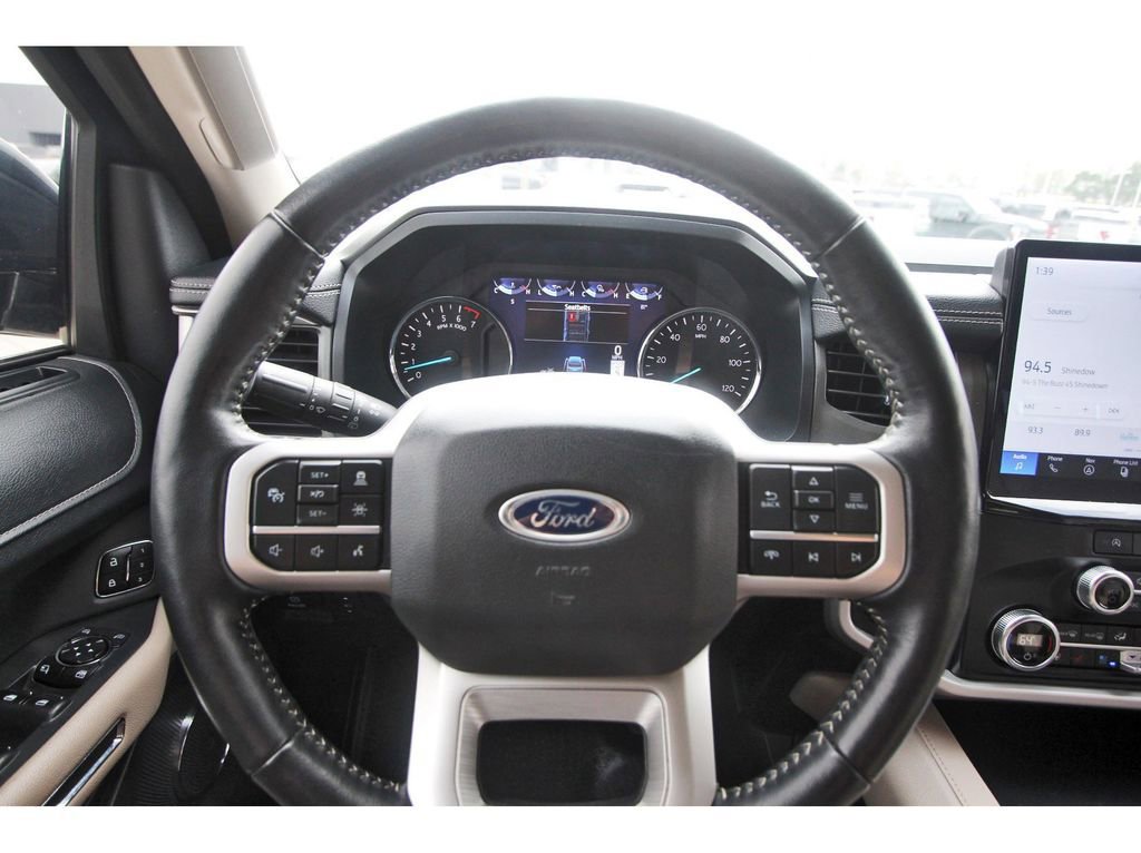 Certified 2024 Ford Expedition Max XLT image 16
